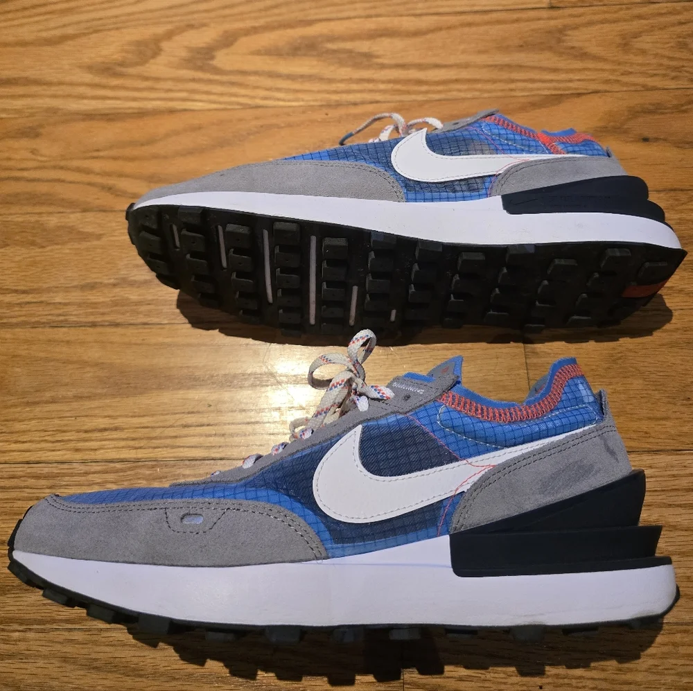 Nike Men's Sneakers - Picture 4 of 7